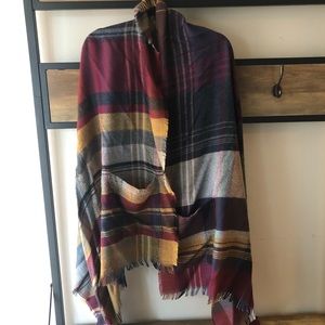 Grace & Lace Poncho Scarf
